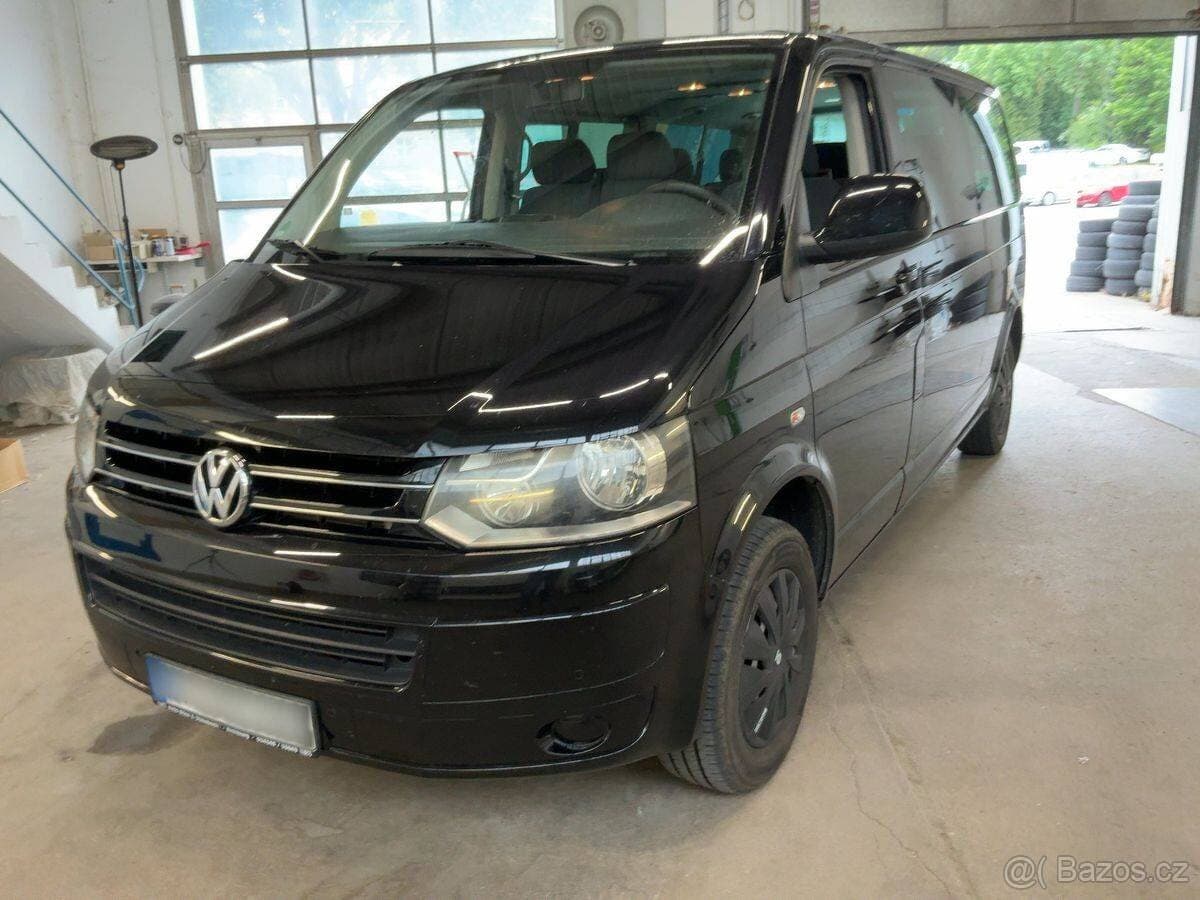 2012 Volkswagen CARAVELLE
