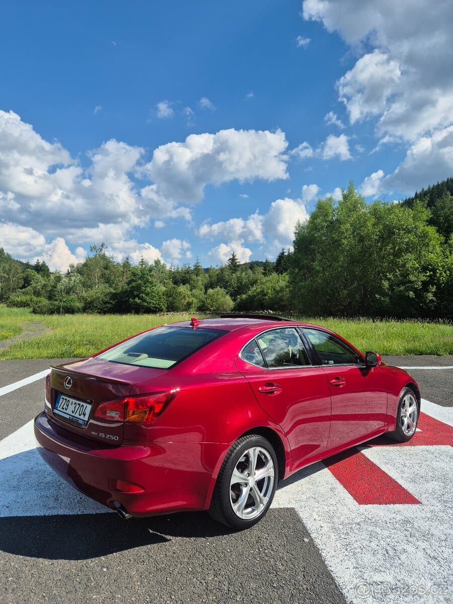 2008 Lexus IS