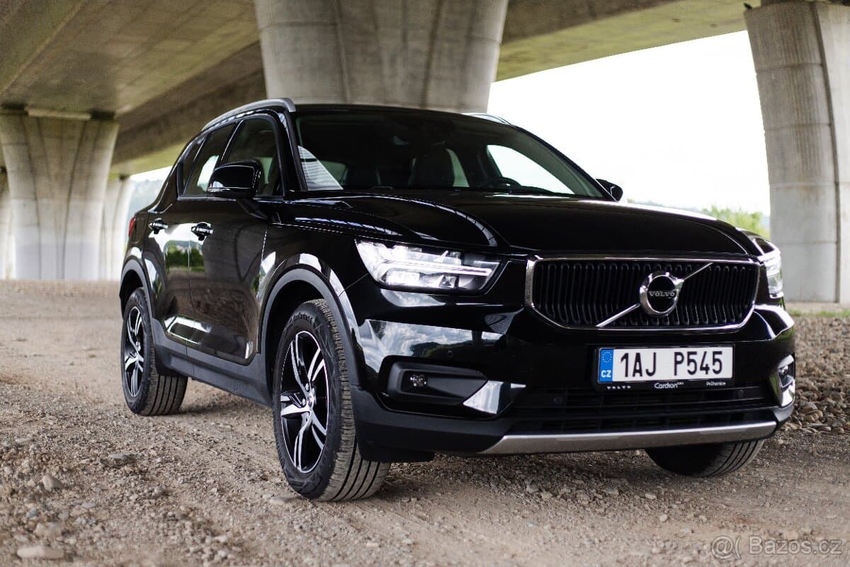 2021 Volvo XC40