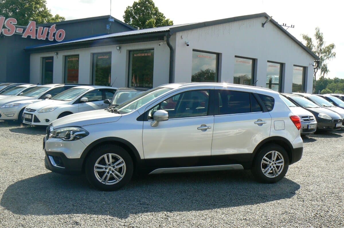 2019 Suzuki S-CROSS