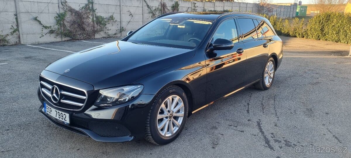 2018 Mercedes-Benz E-CLASS