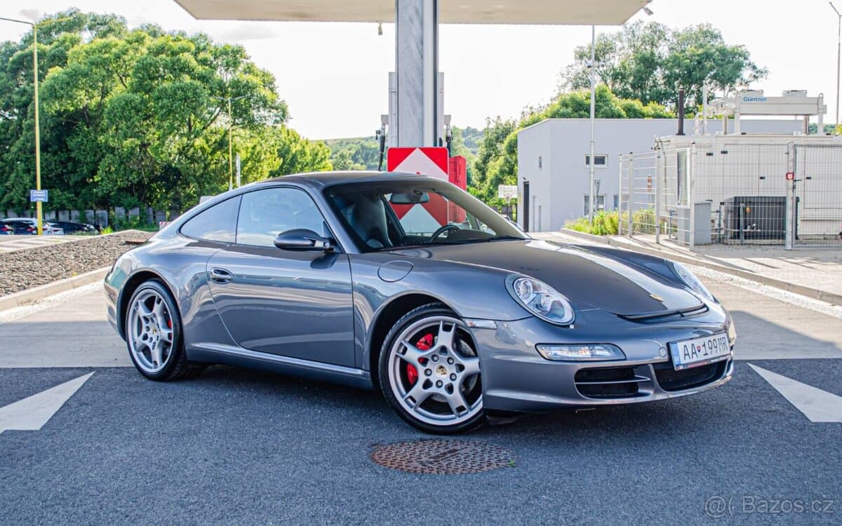 2005 Porsche 911