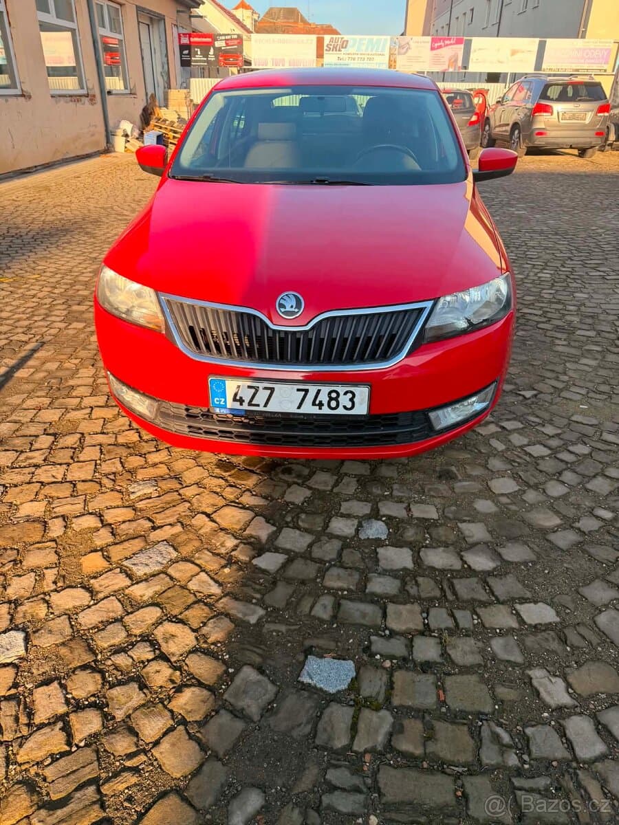 2011 Škoda RAPID