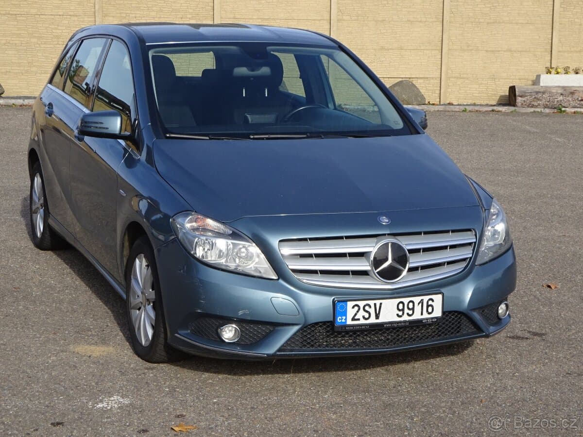 2012 Mercedes-Benz OSTATNÍ
