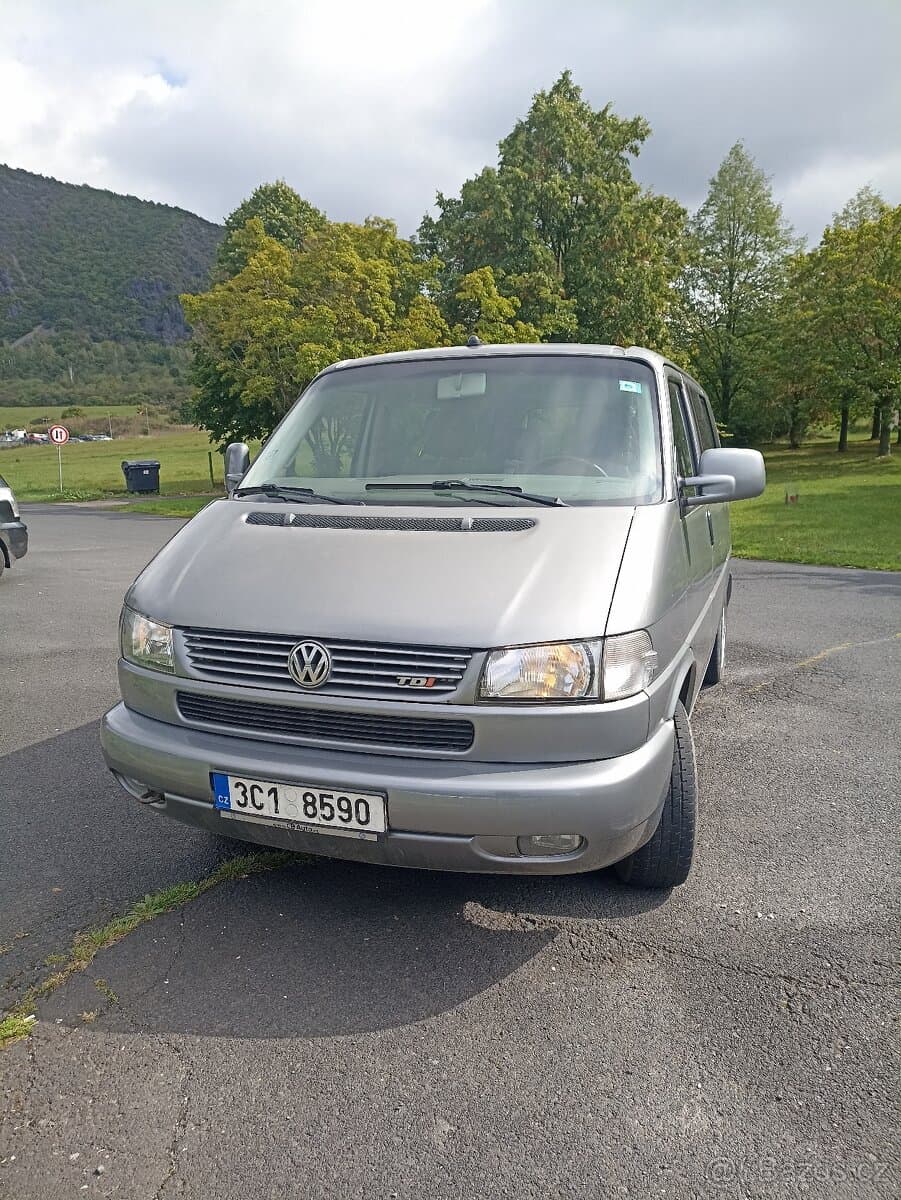 2003 Volkswagen MULTIVAN