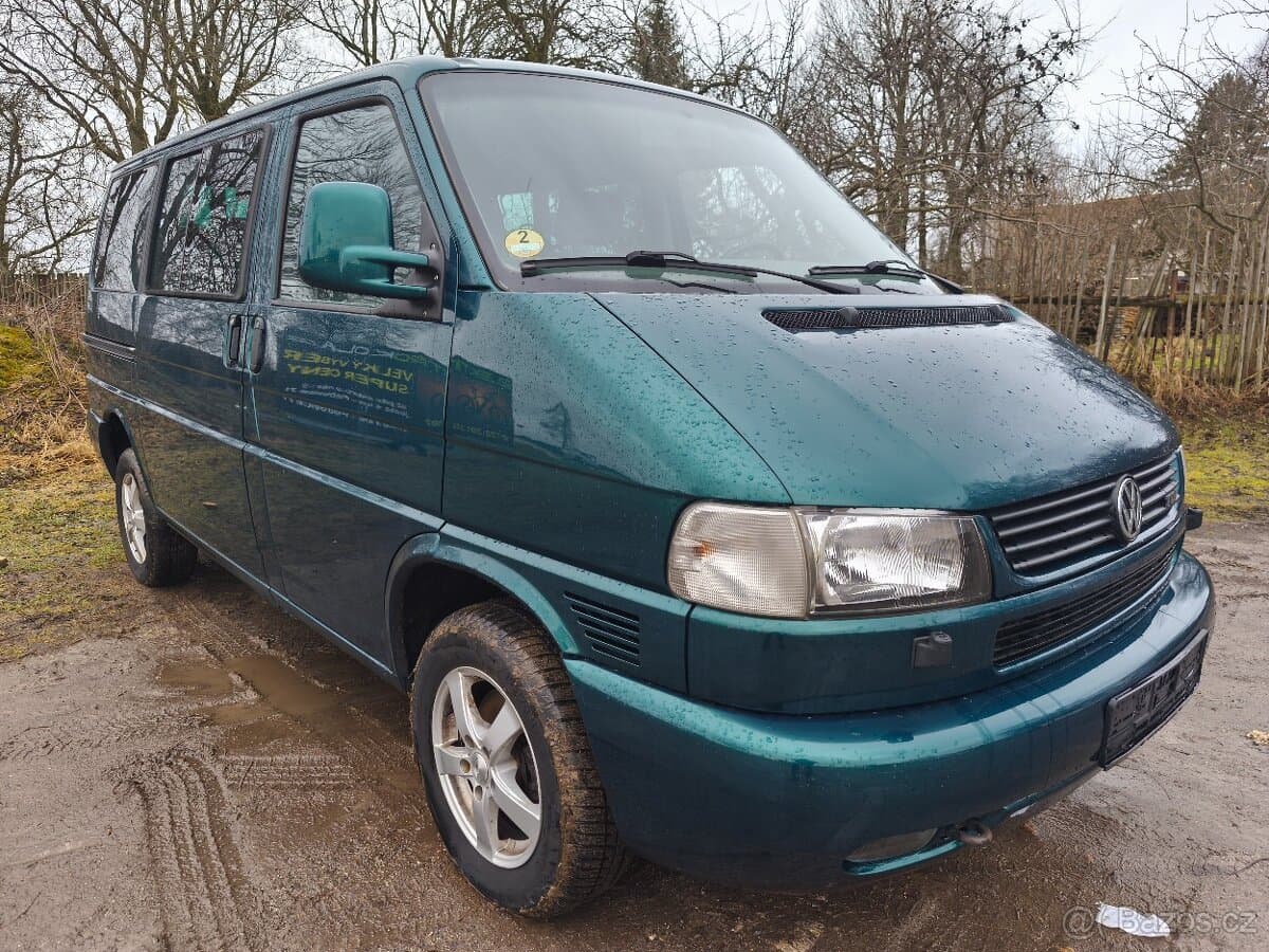 1999 Volkswagen CARAVELLE