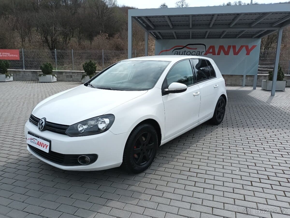 2011 Volkswagen GOLF