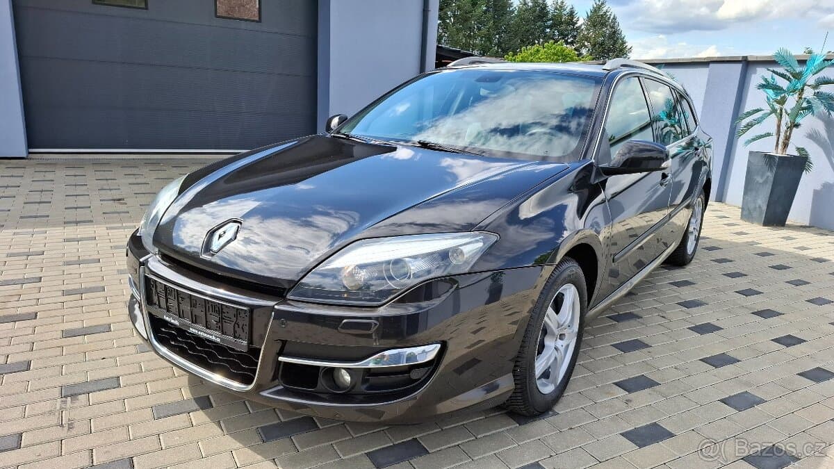2011 Renault LAGUNA