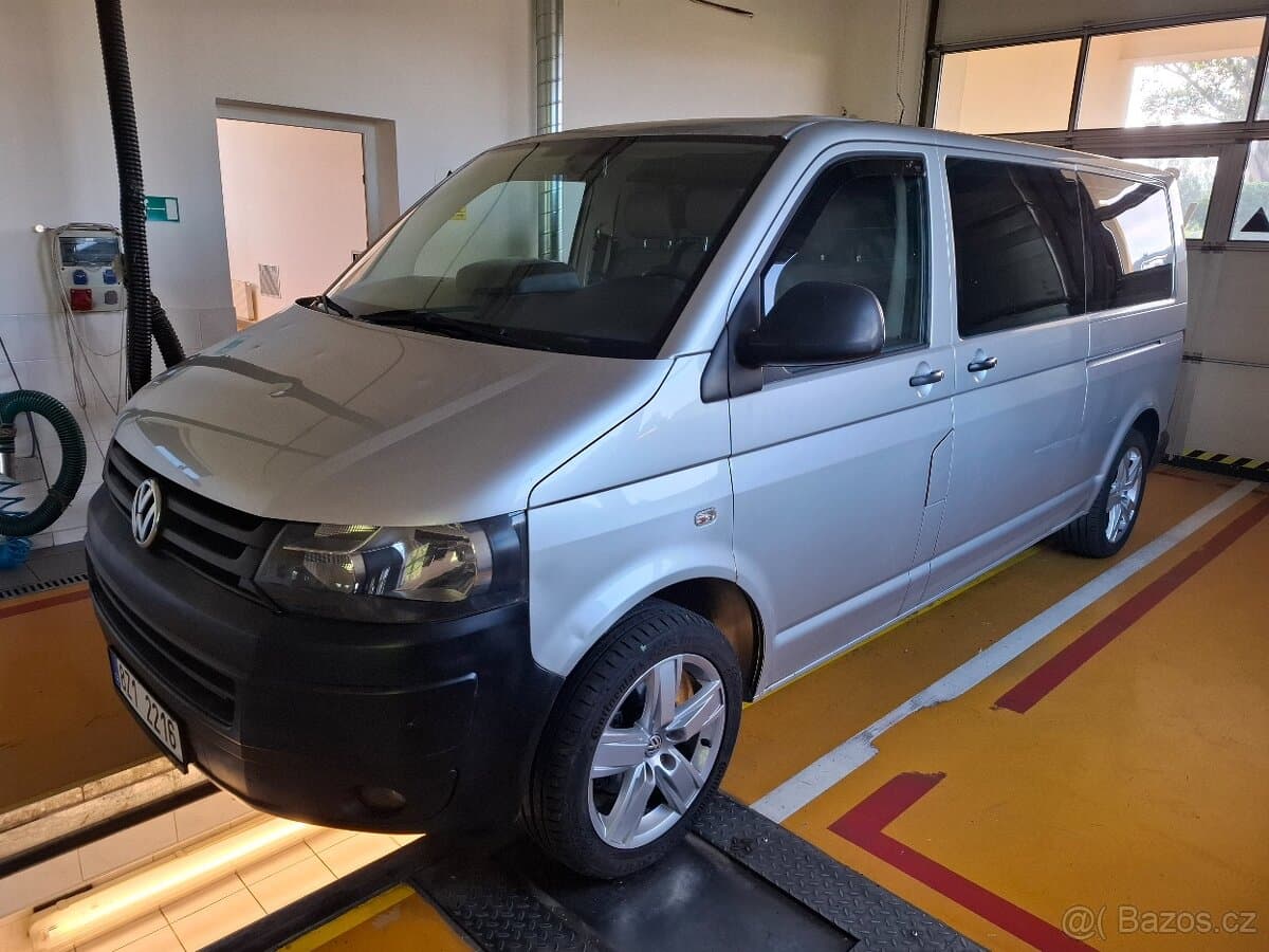 2011 Volkswagen TRANSPORTER