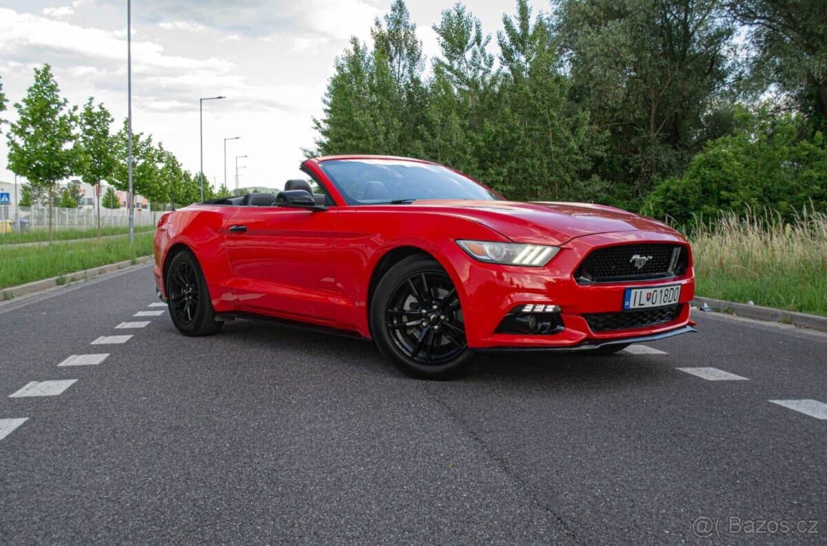 2016 Ford MUSTANG