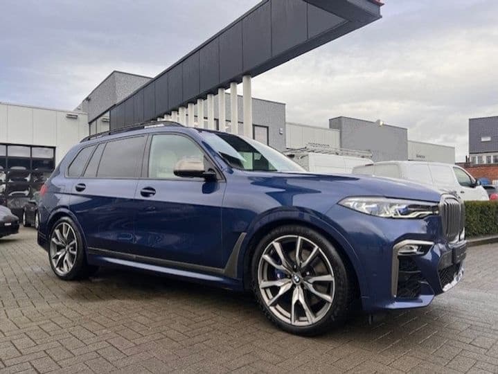 2020 BMW X7