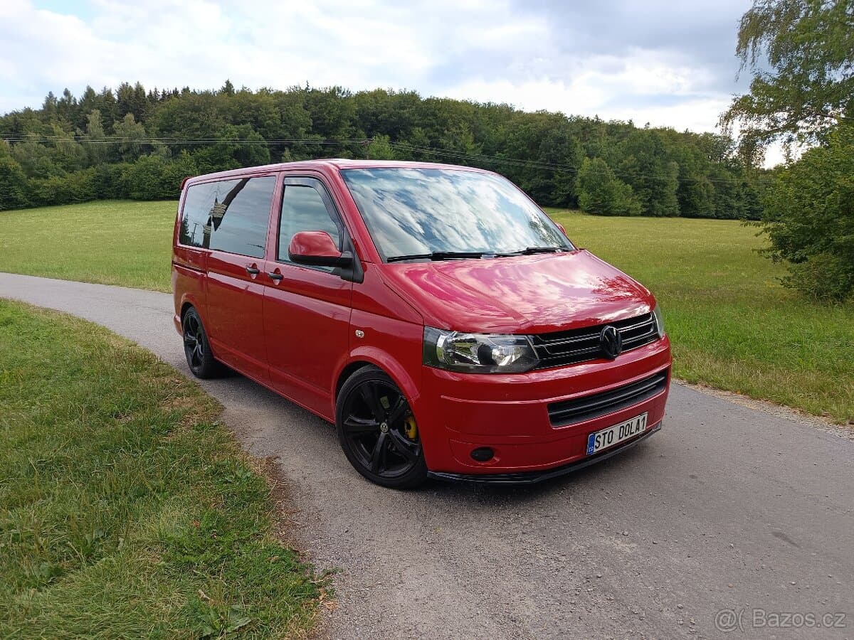 2015 Volkswagen MULTIVAN