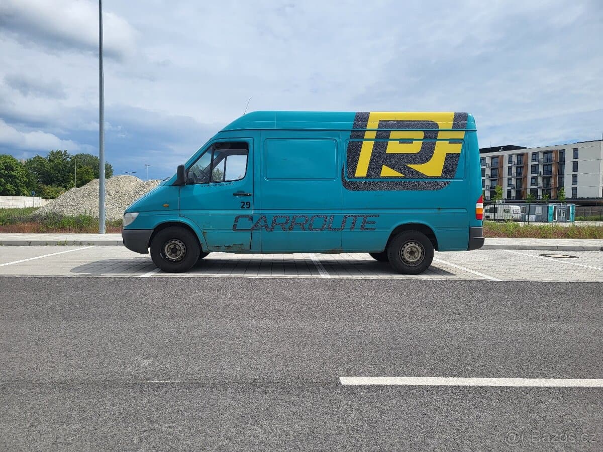 2002 Mercedes-Benz SPRINTER