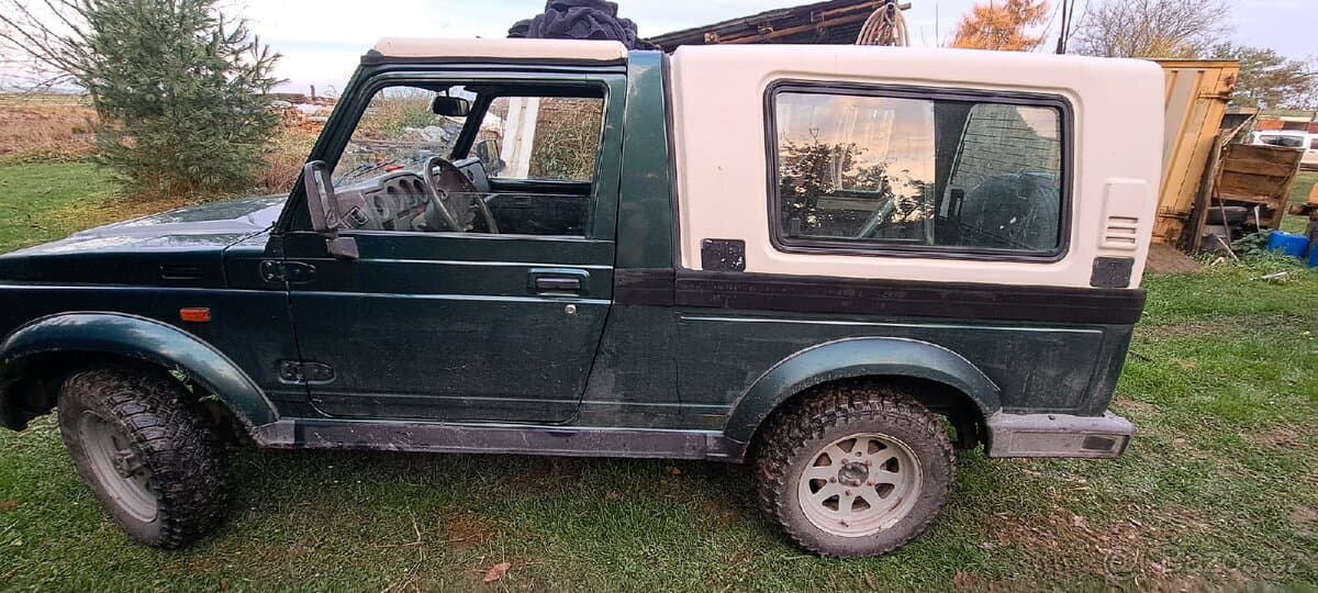 Suzuki SAMURAI