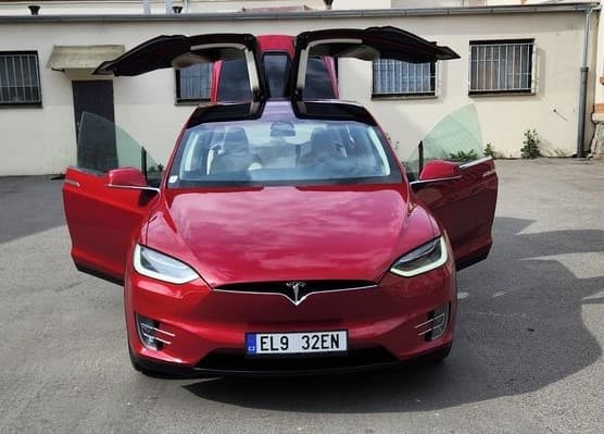2018 Tesla MODEL X