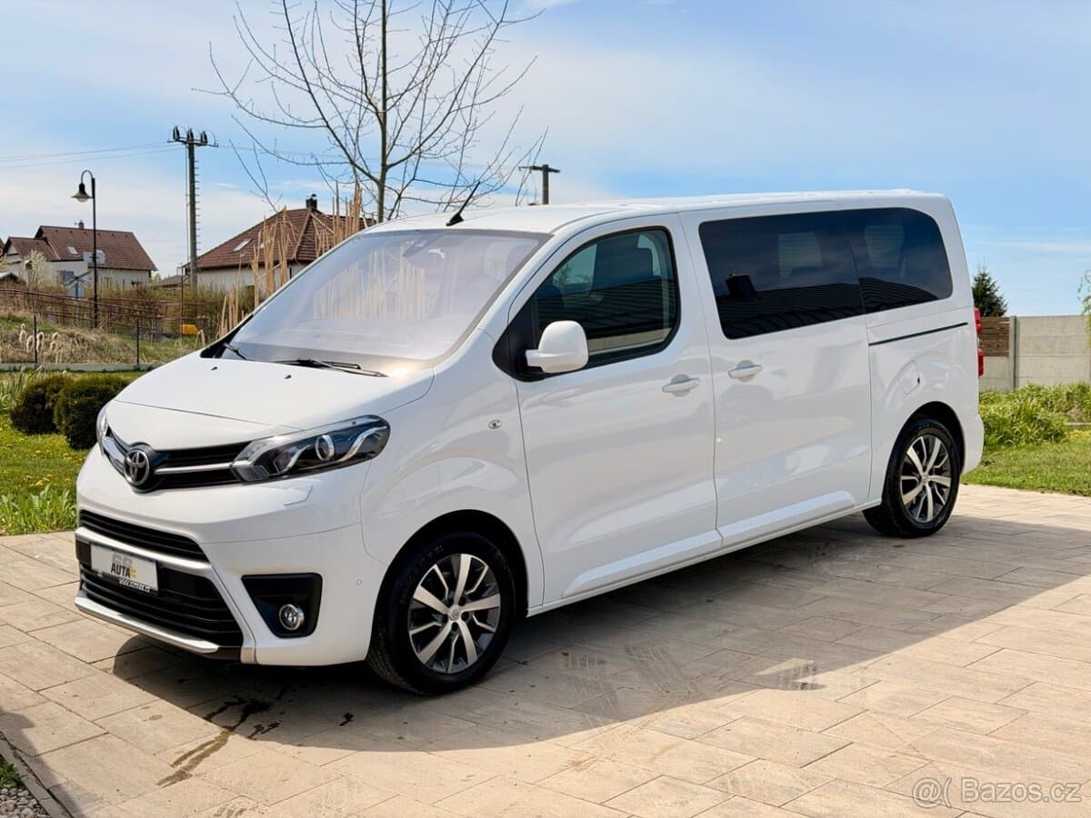 2022 Toyota PROACE
