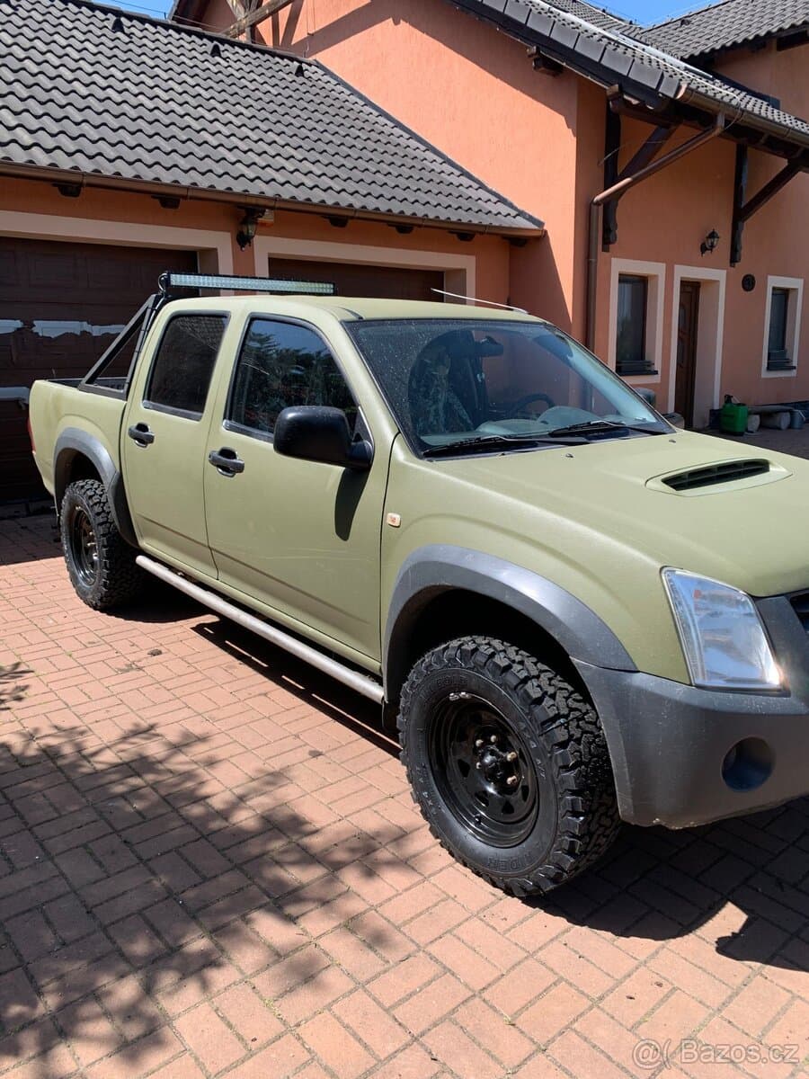 2011 Isuzu D-MAX