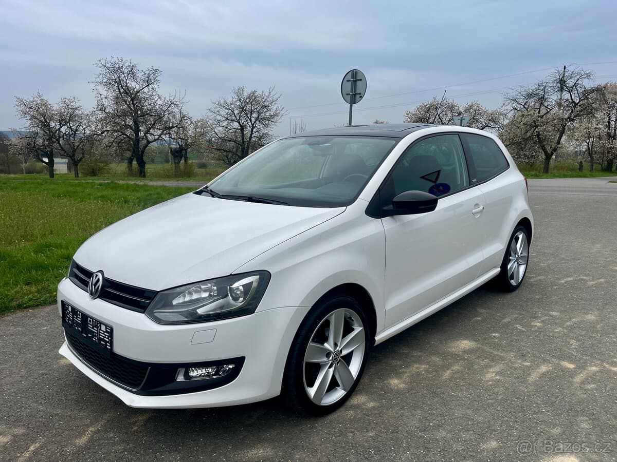 2011 Volkswagen POLO