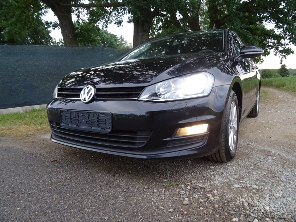 2015 Volkswagen GOLF