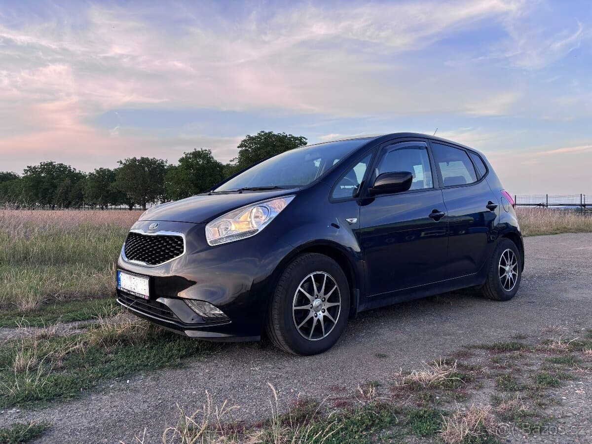 2019 Kia VENGA