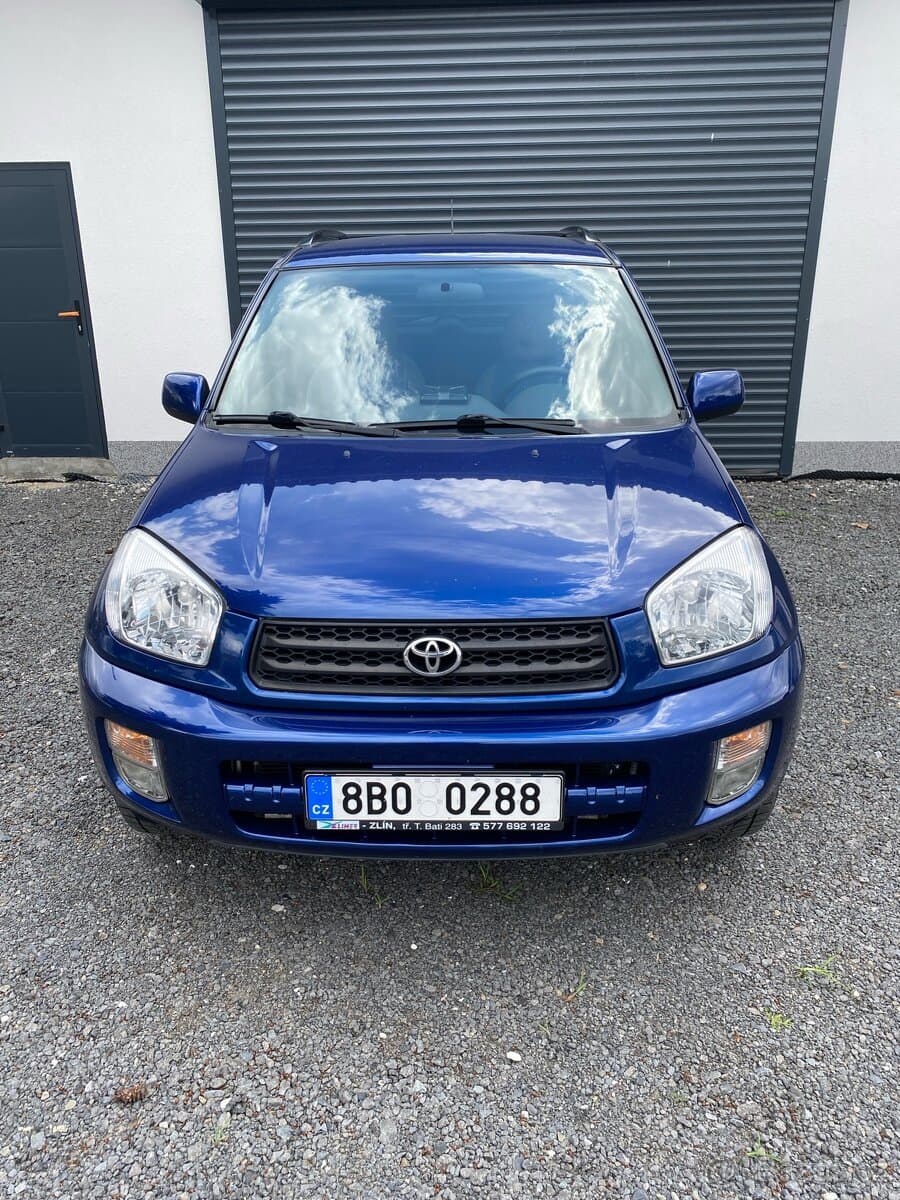 2000 Toyota RAV4