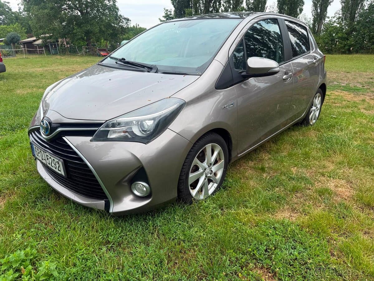 2014 Toyota YARIS