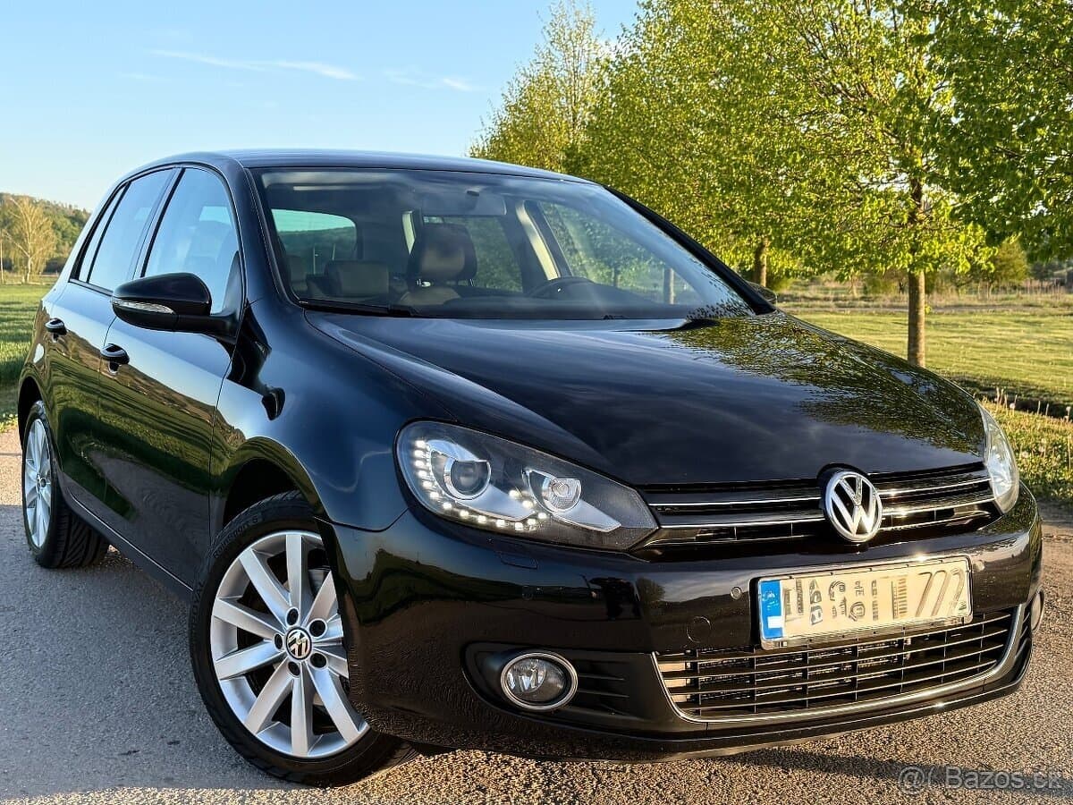 2011 Volkswagen GOLF