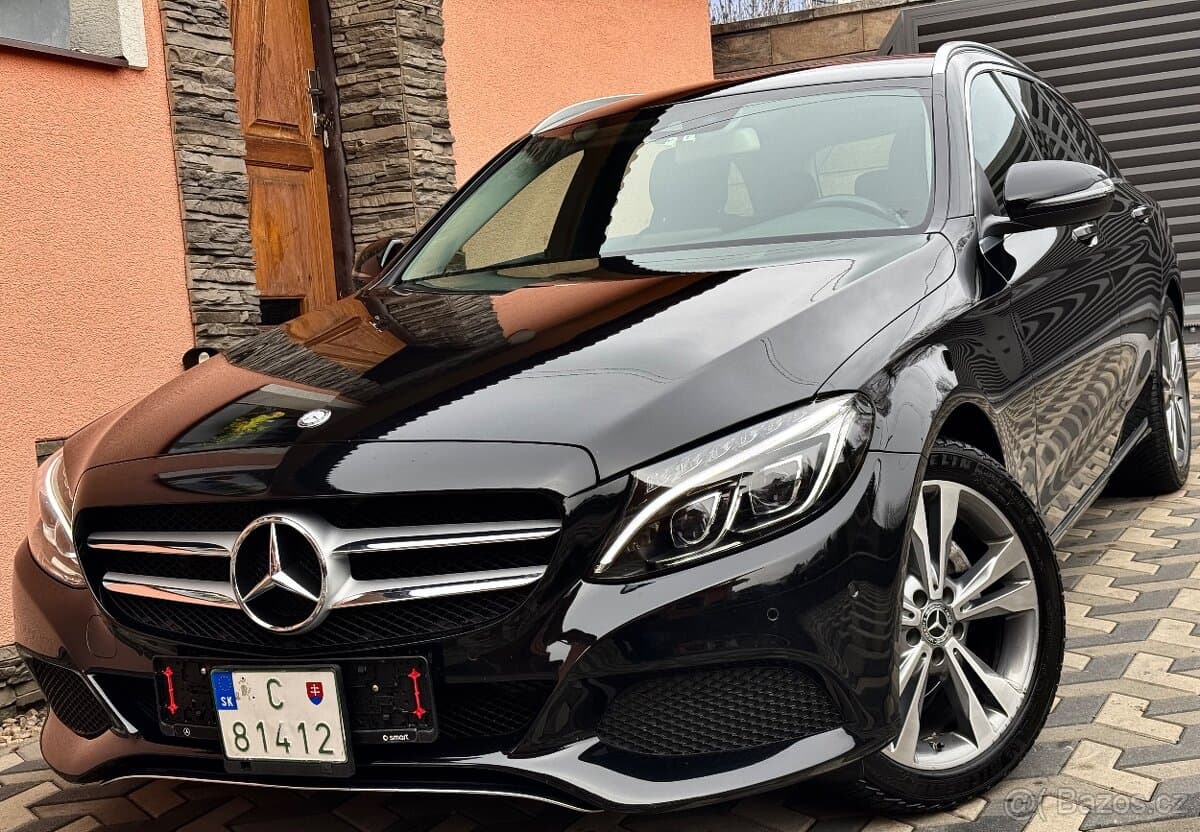 2017 Mercedes-Benz OSTATNÍ