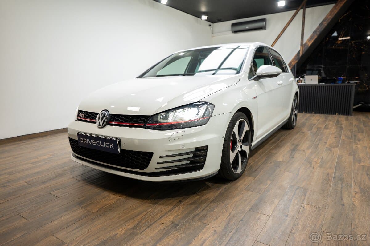 2014 Volkswagen GOLF