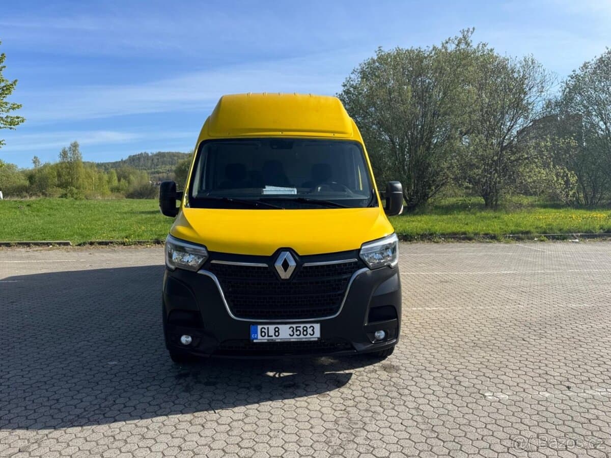 2021 Renault MASTER