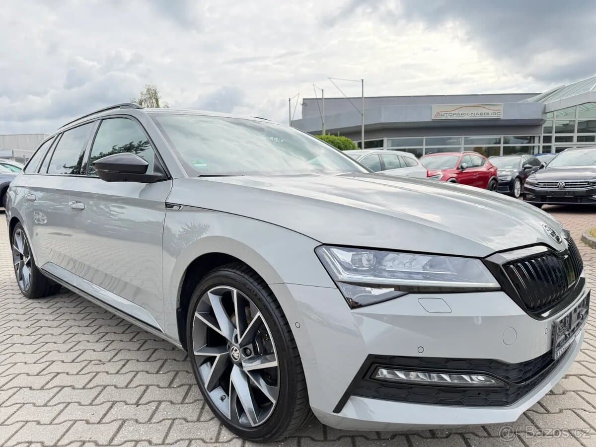 2023 Škoda SUPERB