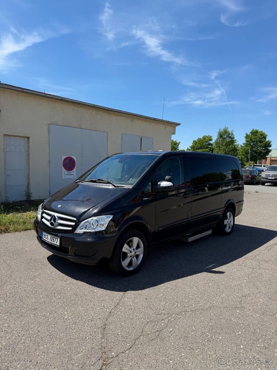 2012 Mercedes-Benz VIANO