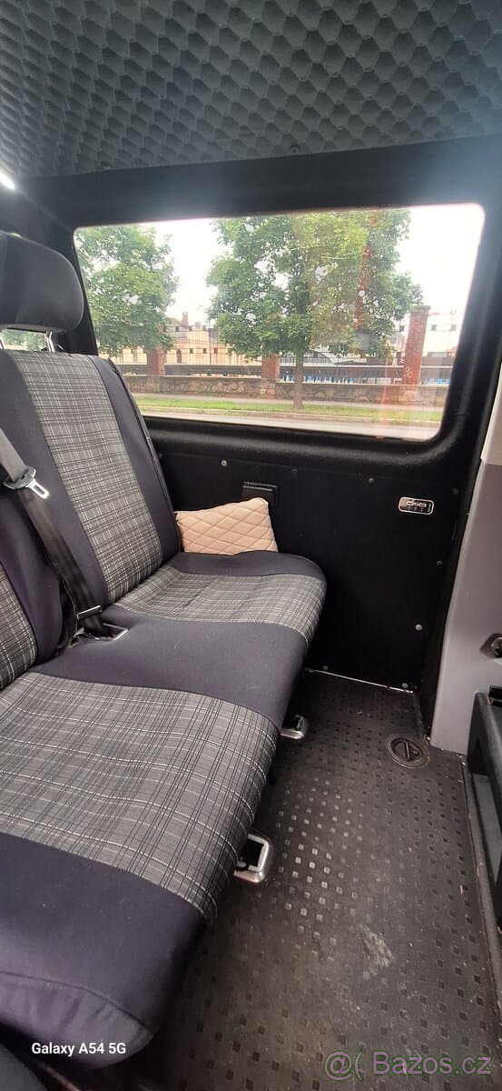 2005 Volkswagen TRANSPORTER