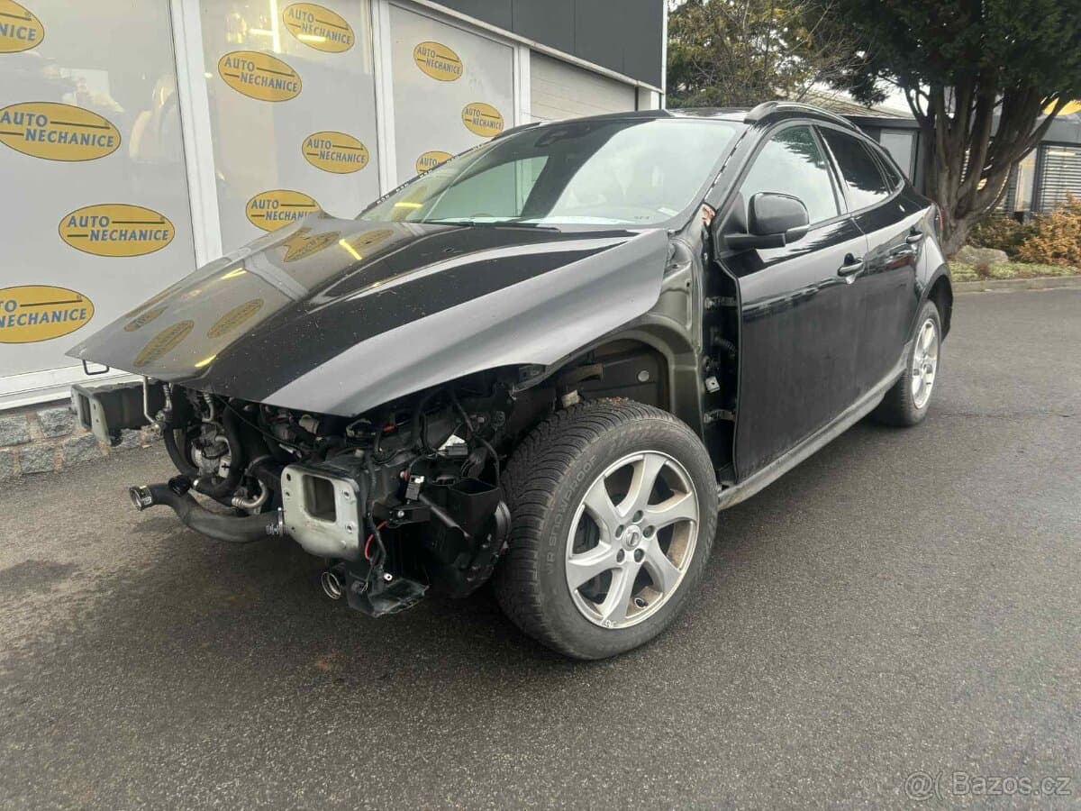 2019 Volvo V40