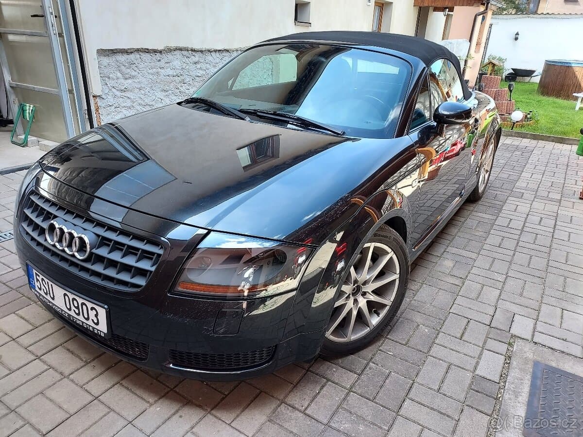 2003 Audi TT