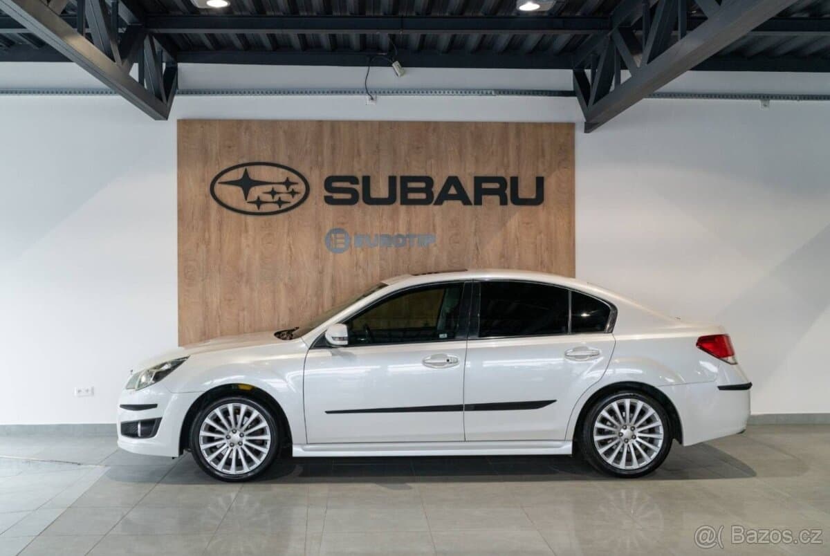 2010 Subaru LEGACY