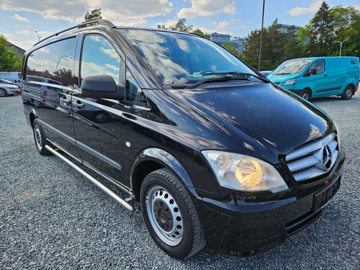2011 Mercedes-Benz VITO