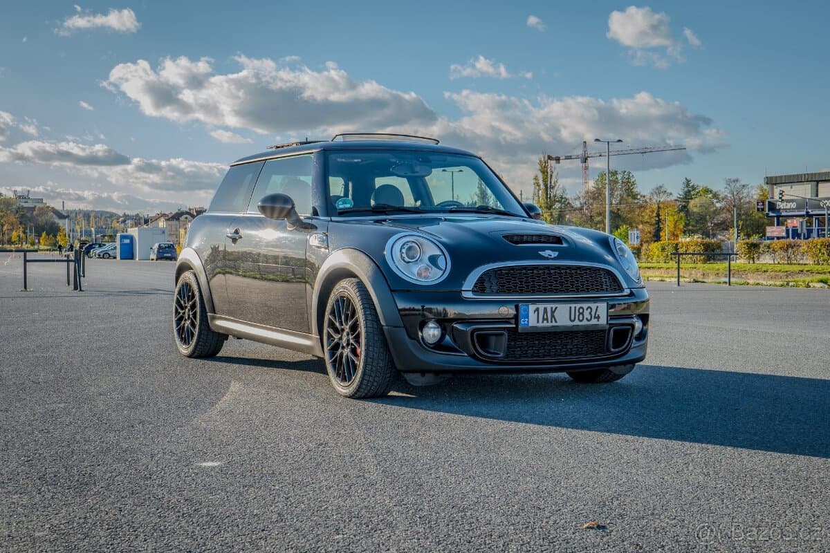 2011 Mini COOPER