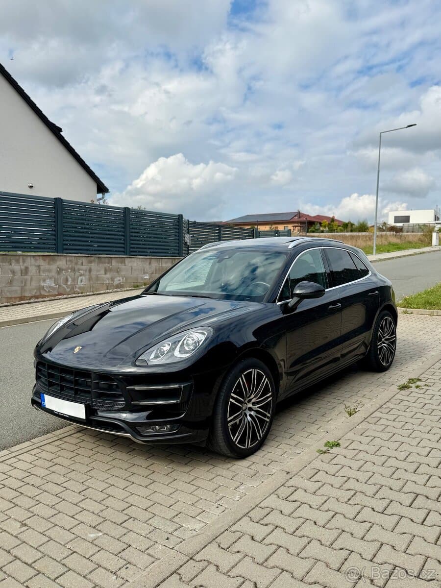 2017 Porsche MACAN