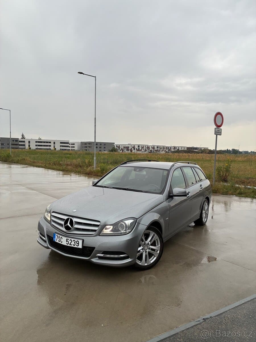 2013 Mercedes-Benz OSTATNÍ