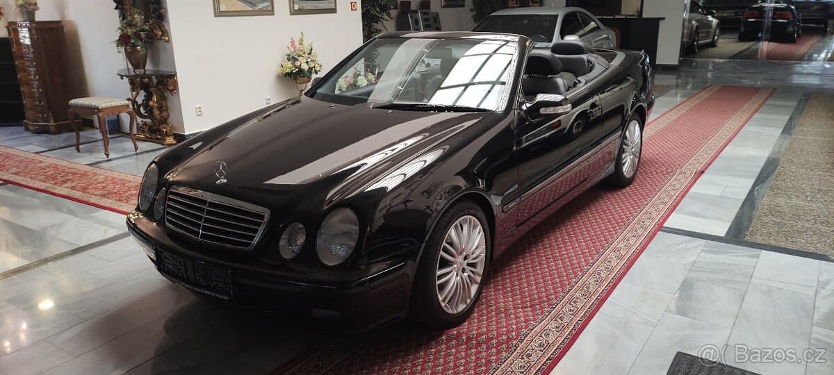 2002 Mercedes-Benz OSTATNÍ