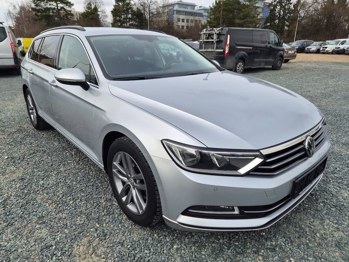 2015 Volkswagen PASSAT