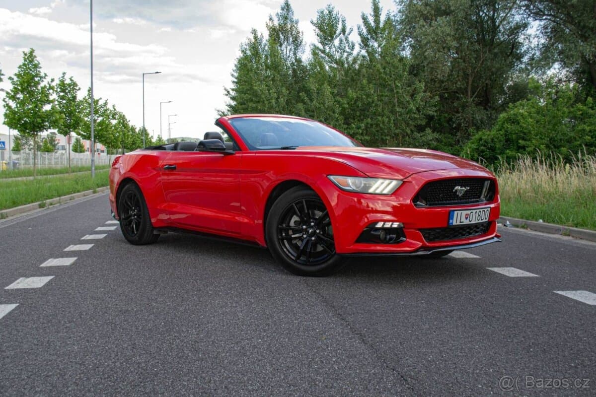 2016 Ford MUSTANG
