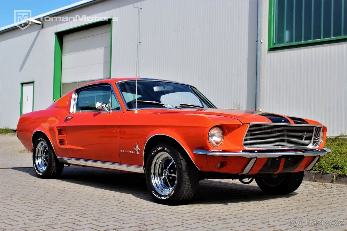 1967 Ford MUSTANG