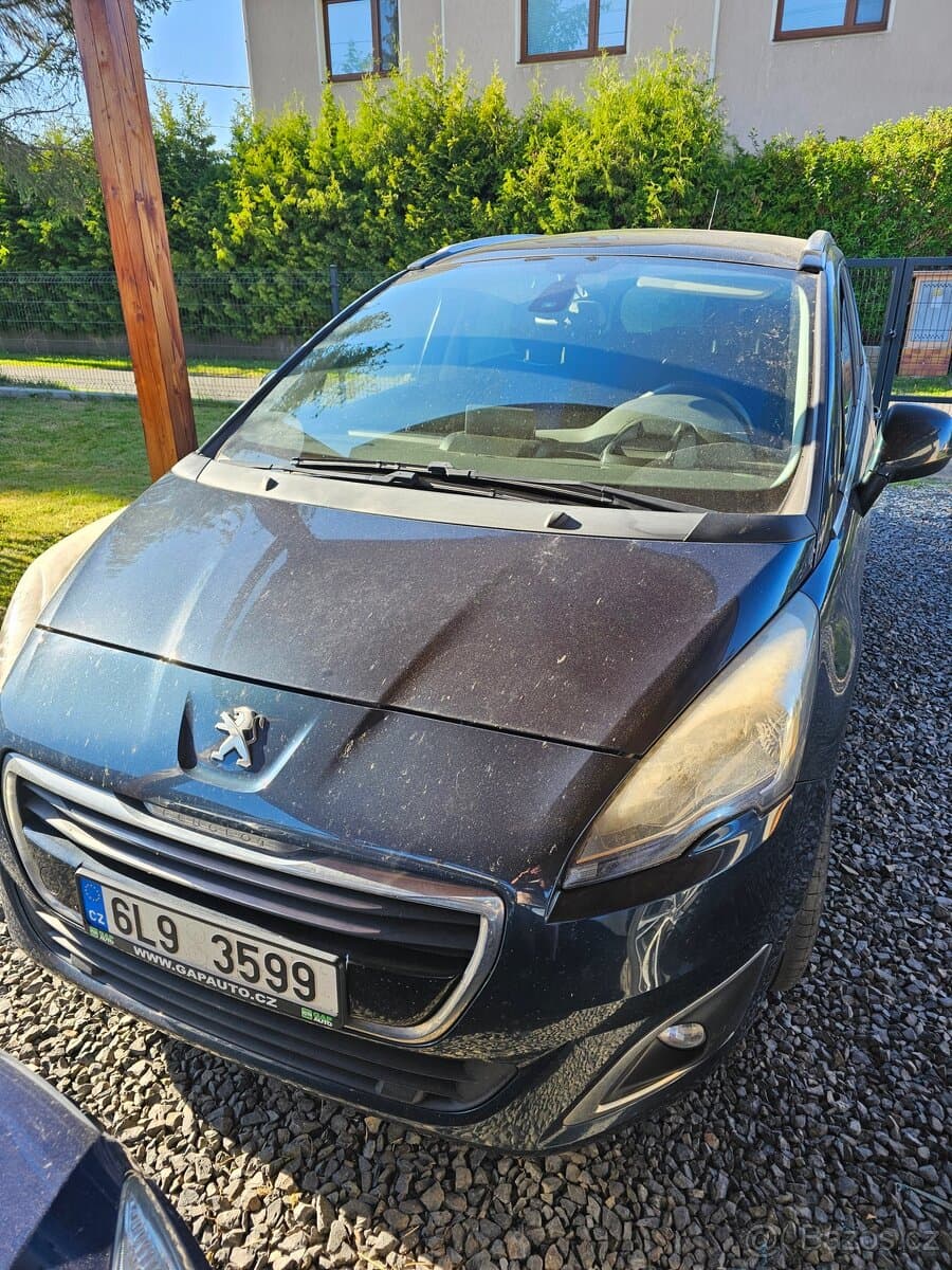 2016 Peugeot 5008