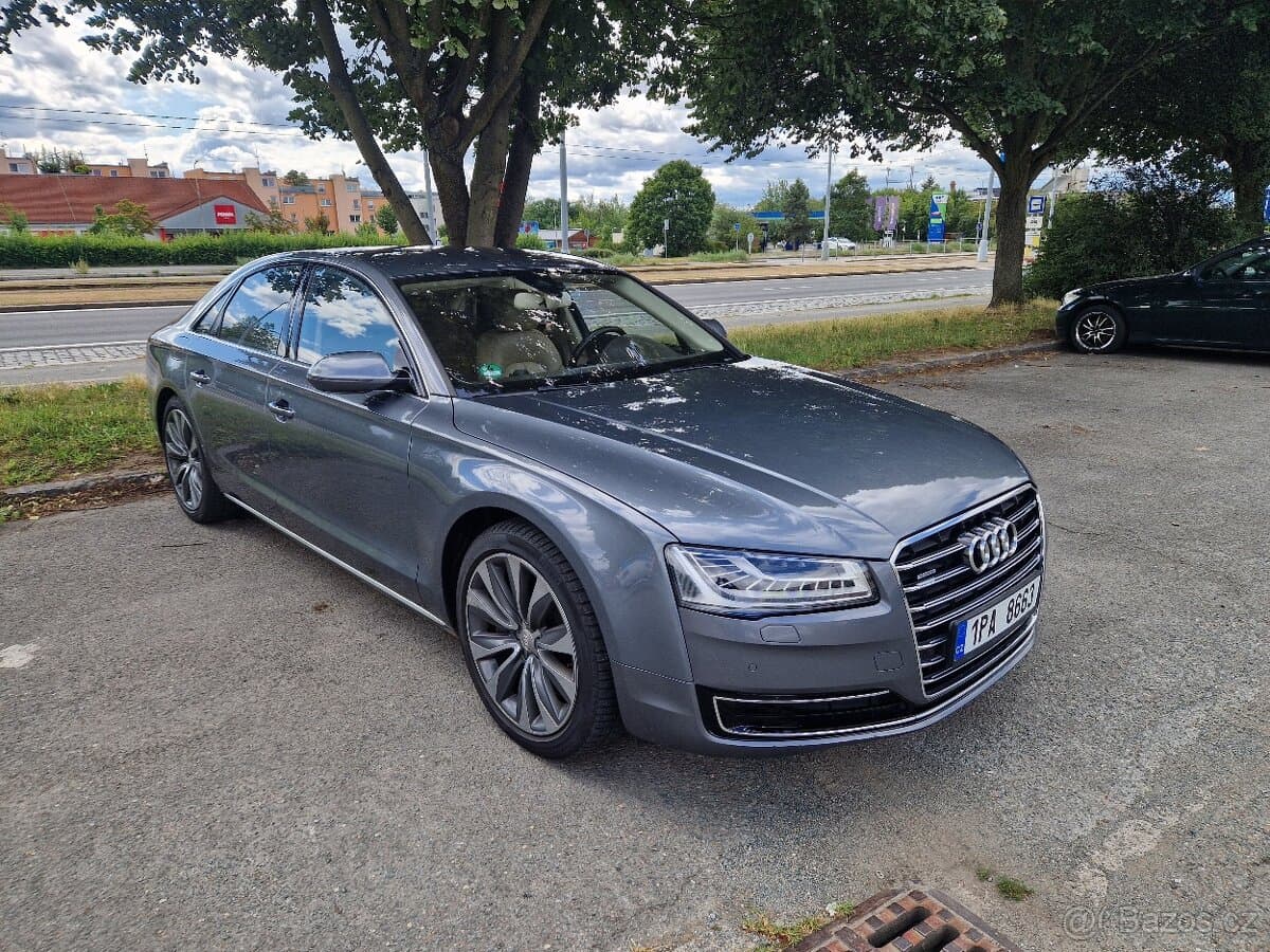 2014 Audi A8