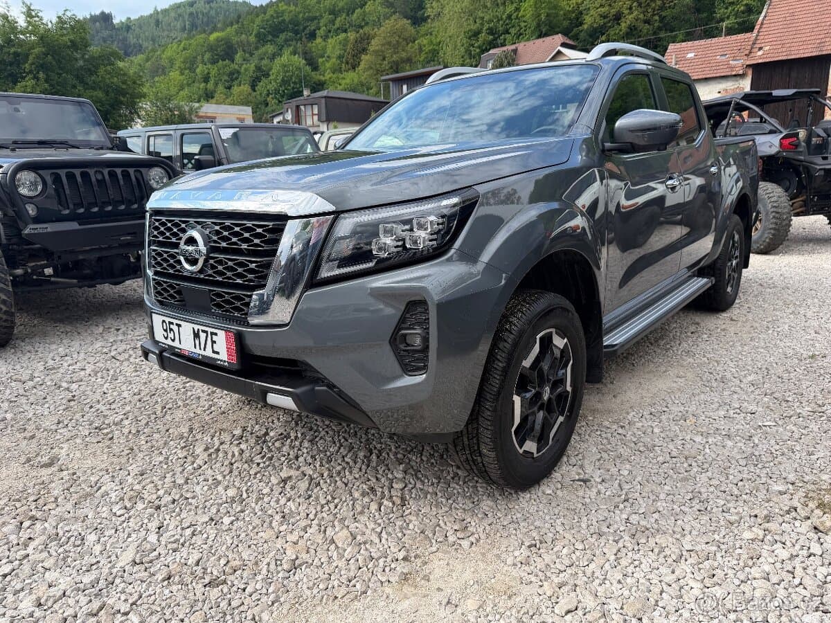 2024 Nissan NAVARA
