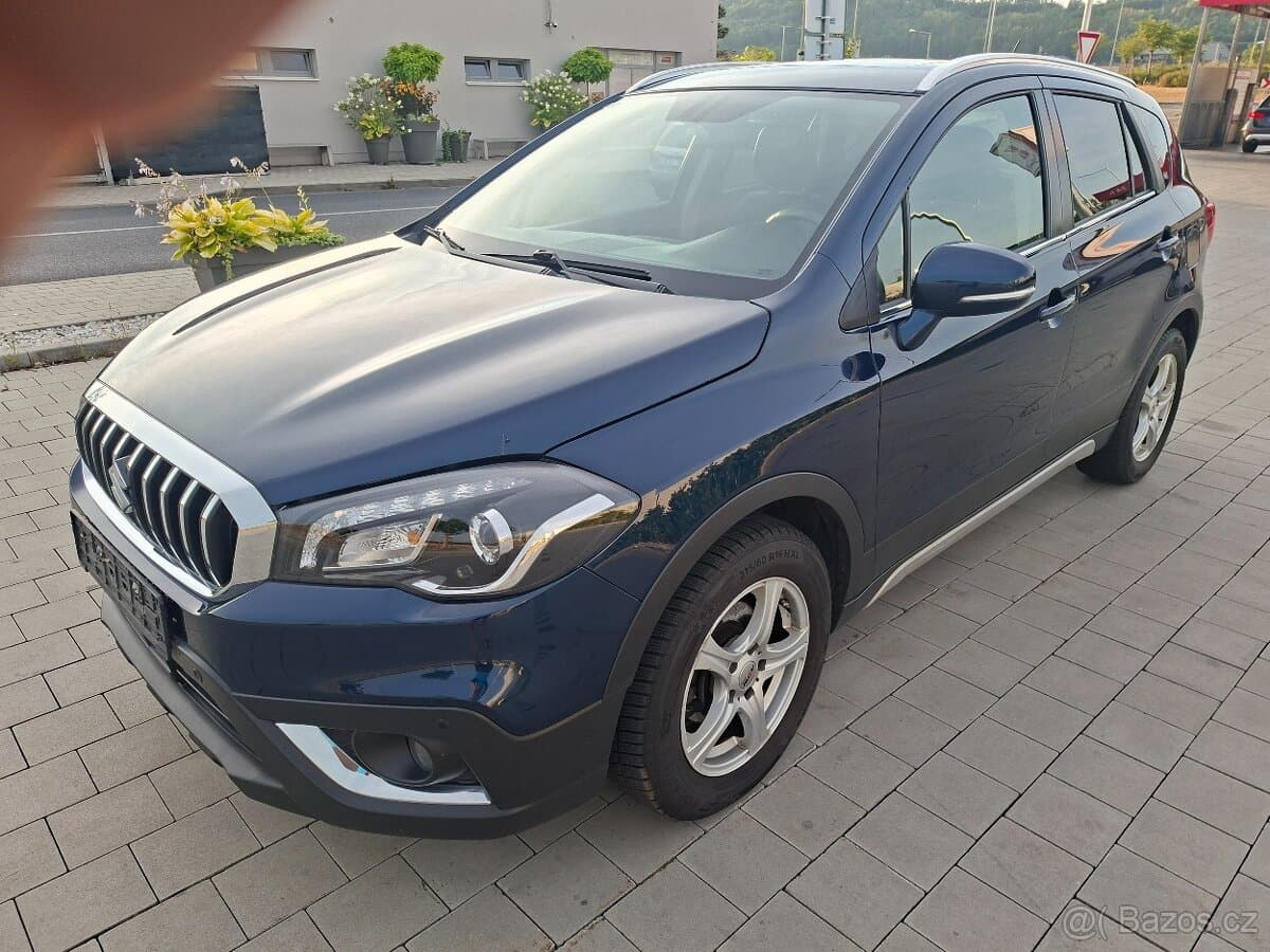 2018 Suzuki S-CROSS