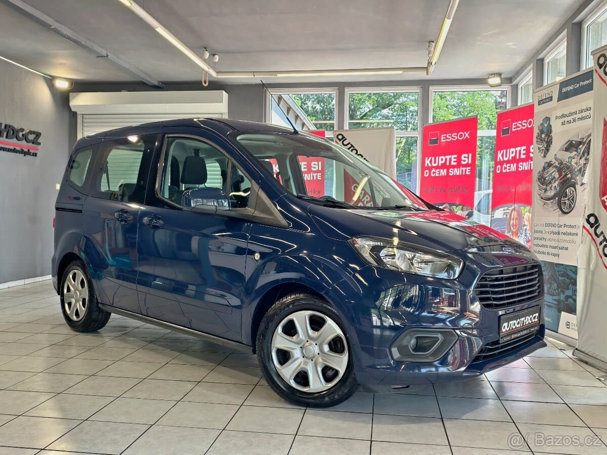2022 Ford TOURNEO