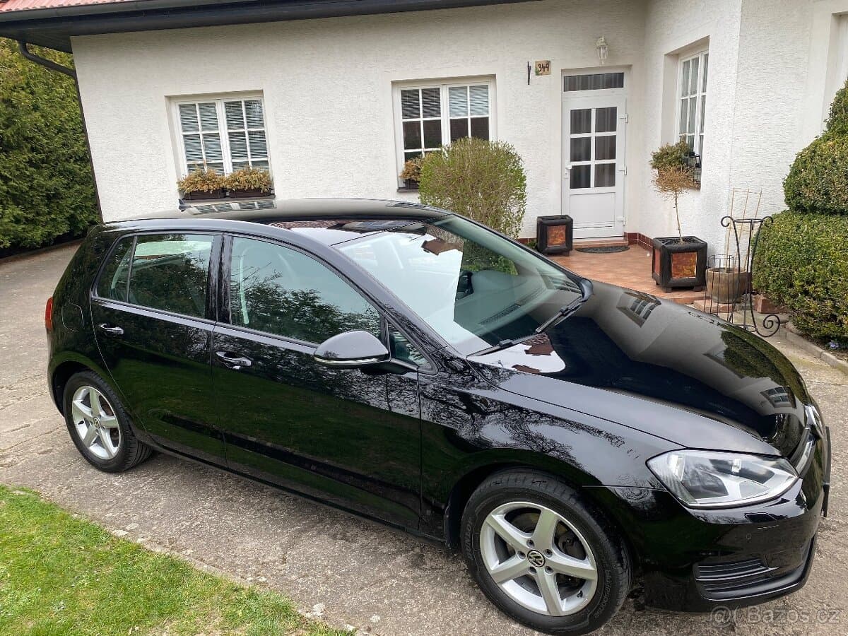 2013 Volkswagen GOLF